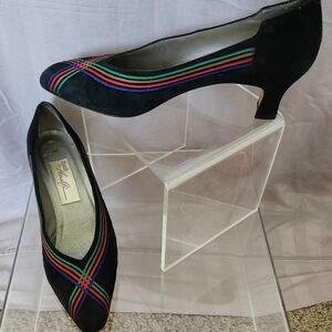 Magik by Amalfi Dia Volo, Black Suede/Multi. Womens 8